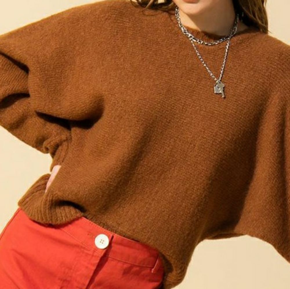 Tops - Picture 5 of 16